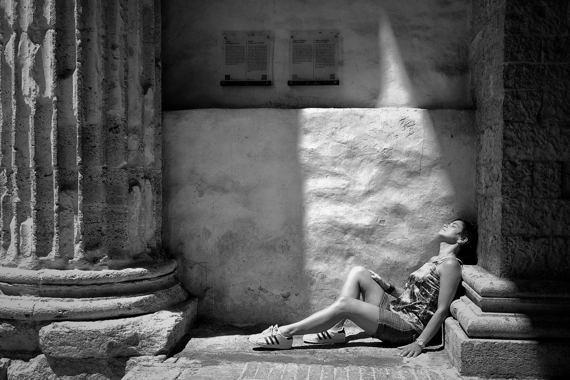 image representing Relax in un raggio di sole